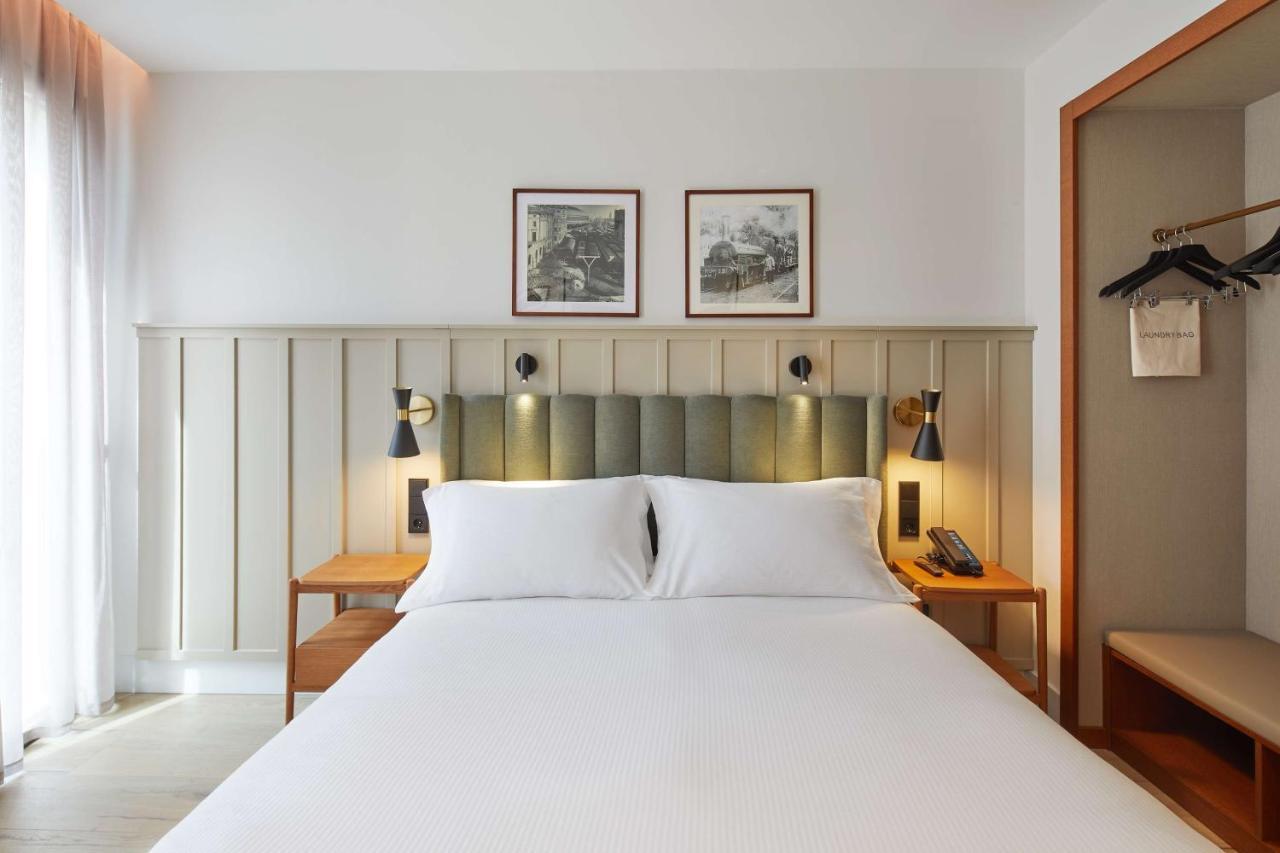 Via Sants Barcelona, Tapestry Collection By Hilton 4*