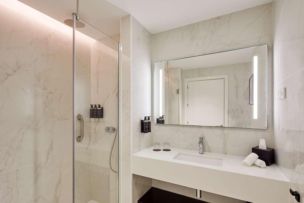 Hotel Via Sants Barcelona, Tapestry Collection By Hilton